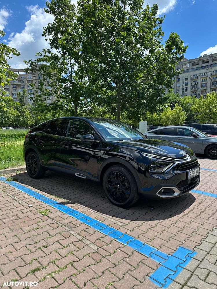 Citroën C4 1.2 PureTech S&S EAT8 Shine - 3
