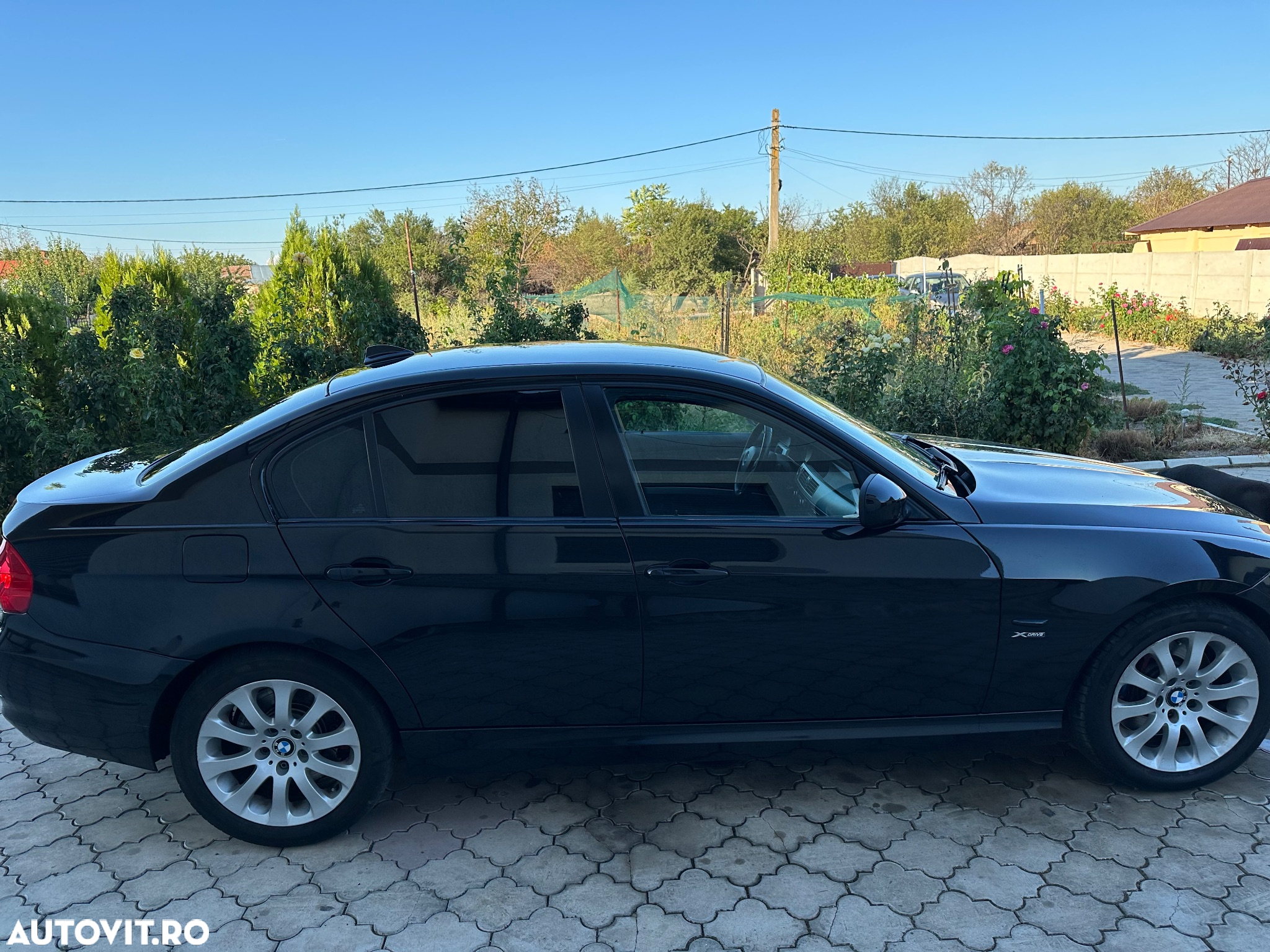 BMW Seria 3 330d xDrive DPF Touring Aut. Edition Exclusive - 9