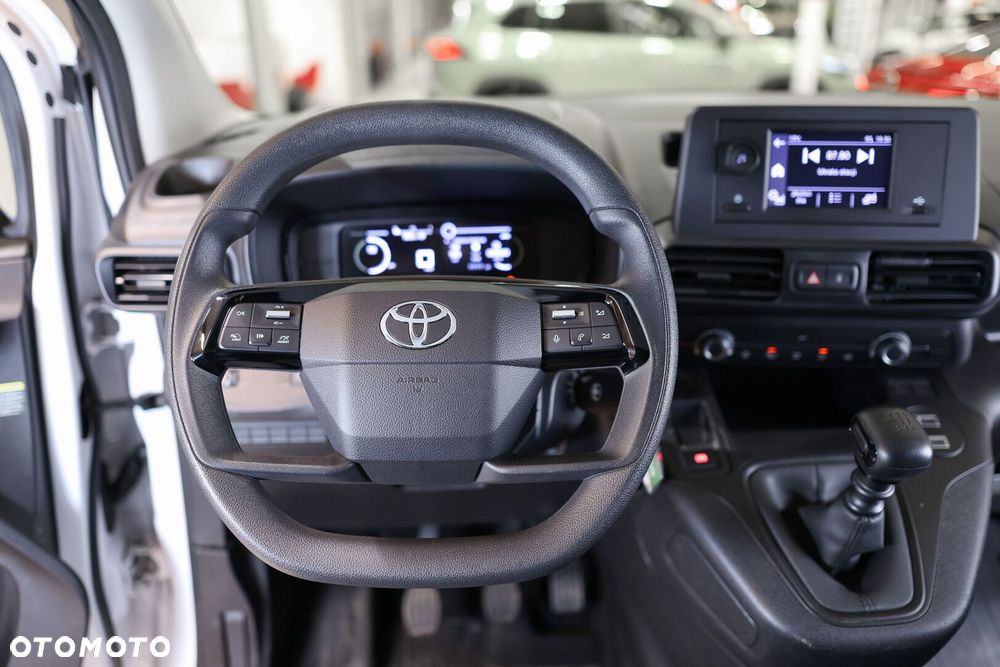 Toyota PROACE CITY - 7