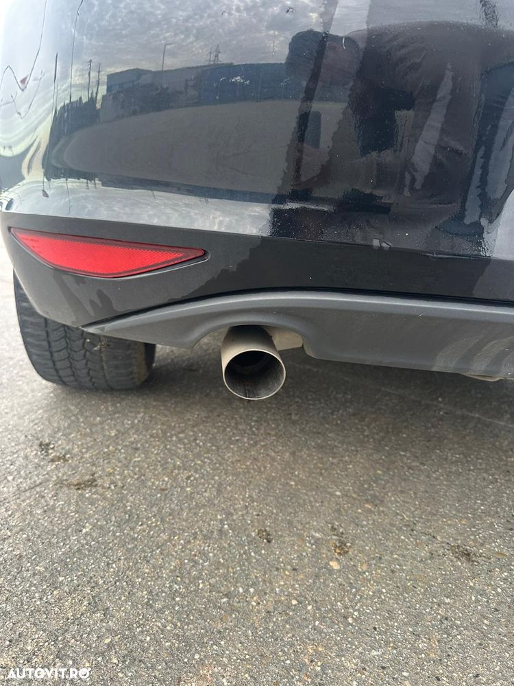 Volkswagen Golf 1.6 TDI BMT Comfortline - 8