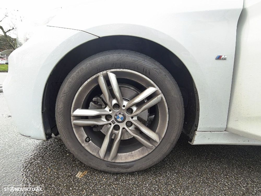 BMW 216 Active Tourer - 17