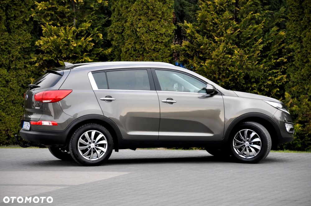 Kia Sportage 1.7 CRDI 2WD ISG Dream-Team Edition - 16