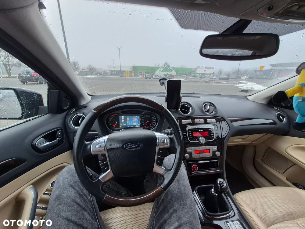 Ford Mondeo 2.2 TDCi Ghia - 24