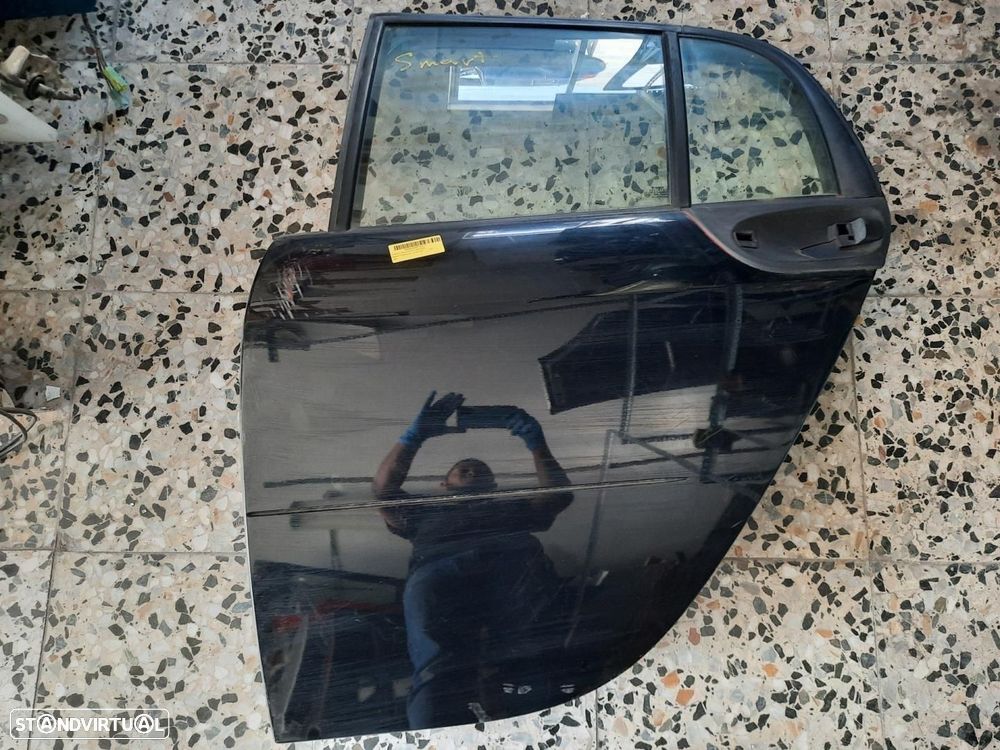 PORTA TRASEIRA ESQUERDA SMART FORFOUR - 1