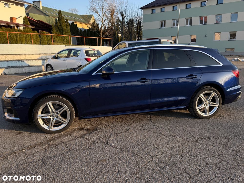 Audi A4 Avant 35 TDI S tronic - 2