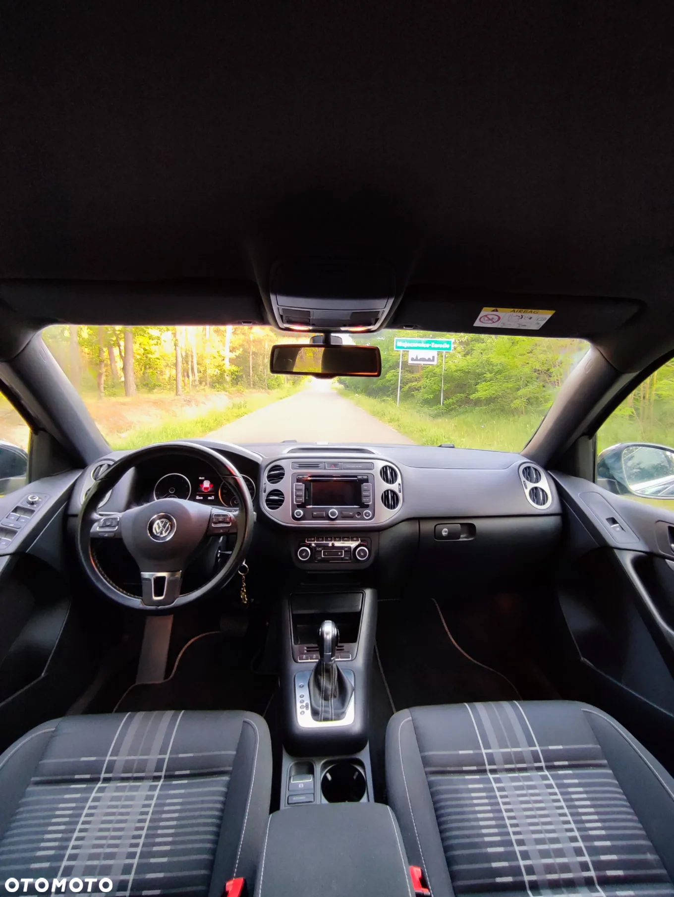 Volkswagen Tiguan 1.4 TSI DSG BlueMotion Technology Lounge Sport & Style - 26