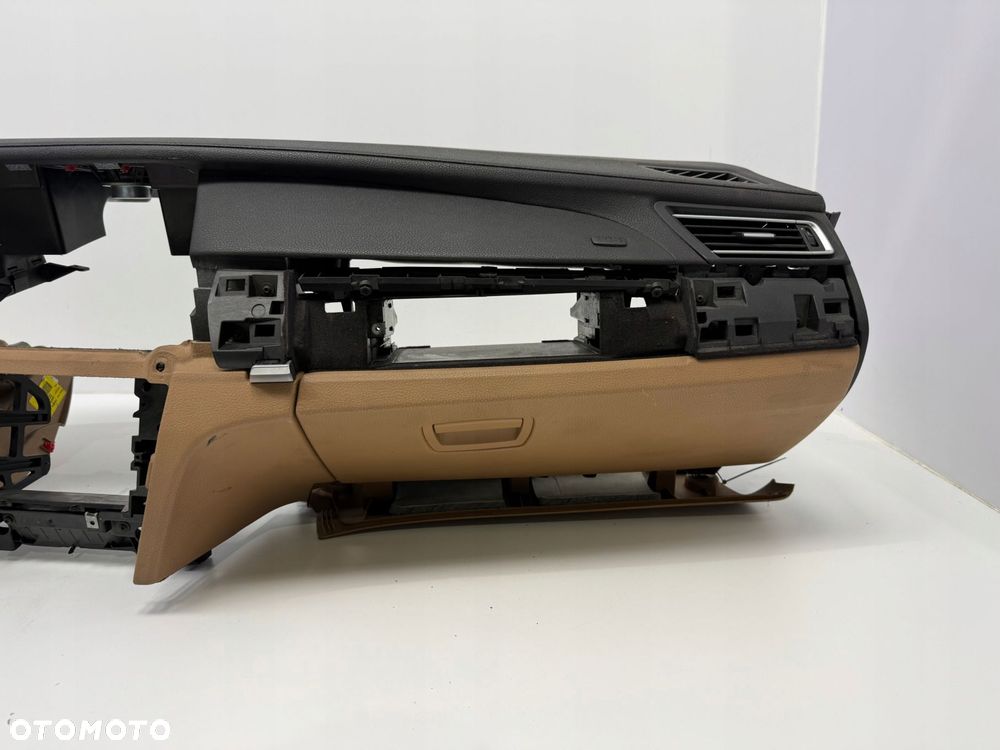 DESKA ROZDZIELCZA KONSOLA BMW F01 7 europa skóra skórzana 9112134 - 7