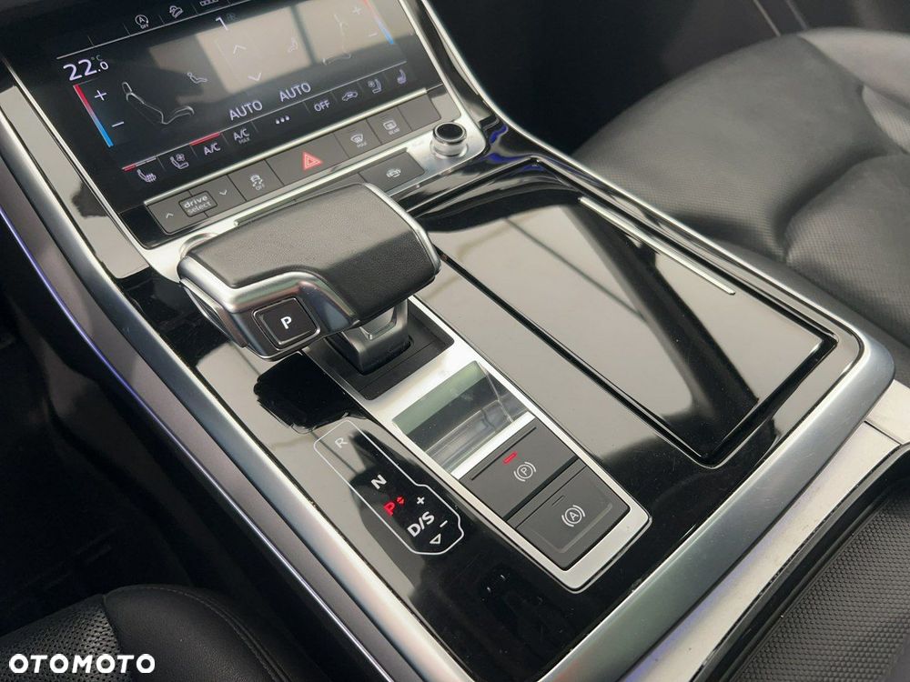 Audi Q7 - 25