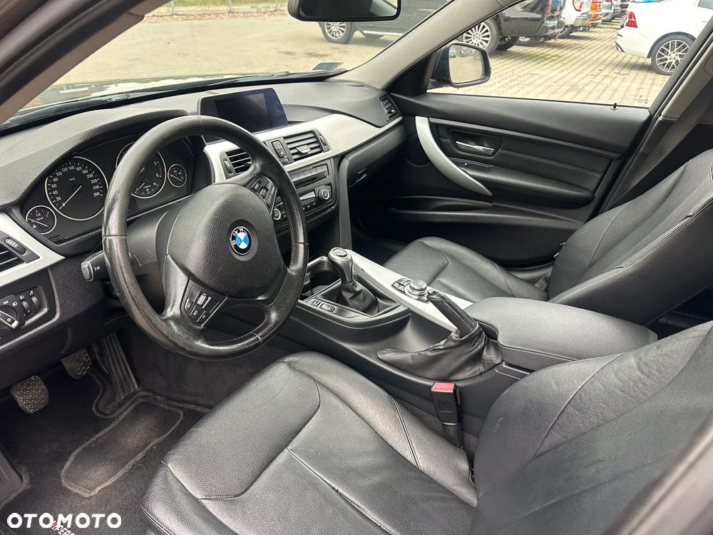 BMW Seria 3 - 11