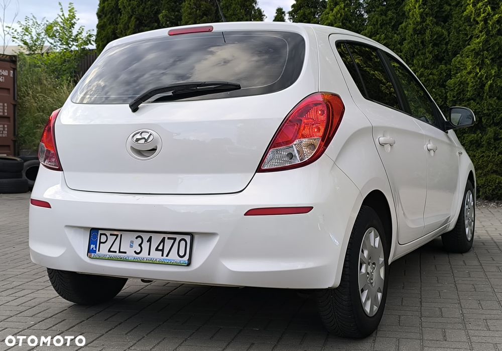 Hyundai i20 - 8