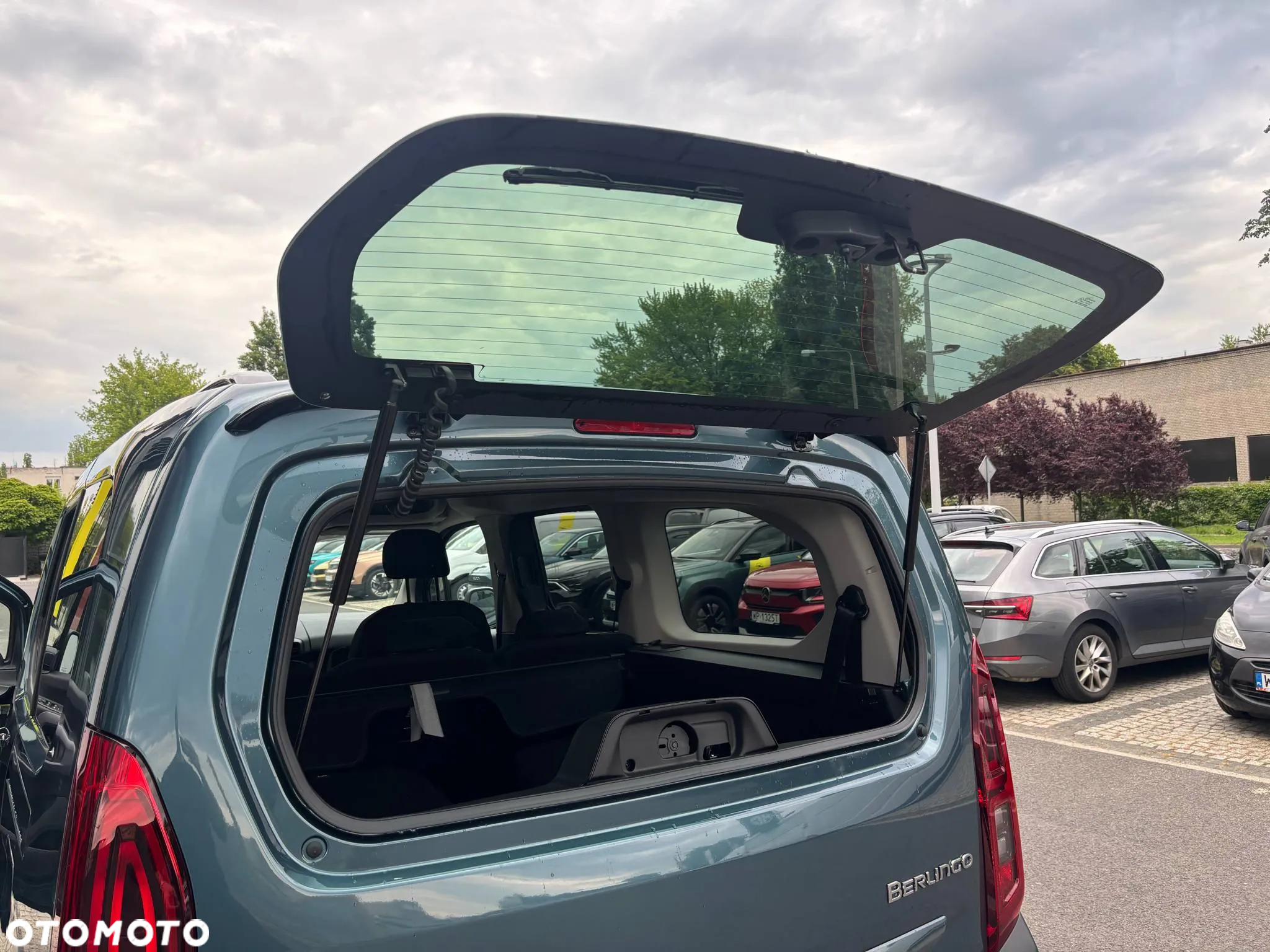 Citroën Berlingo XL 1.5 BlueHDI Max S&S EAT8 - 22