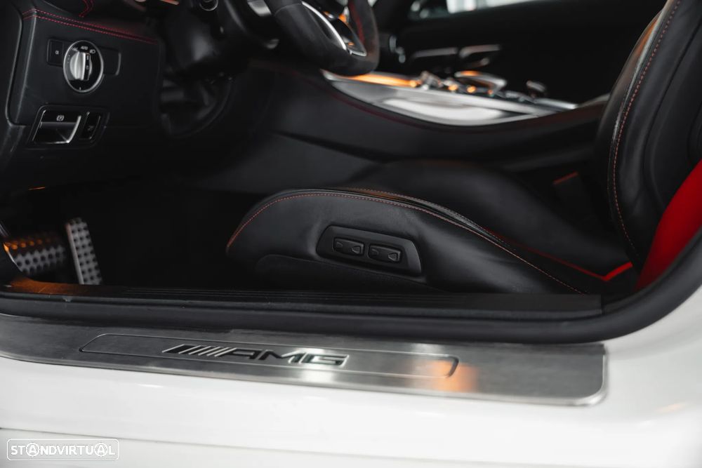 Mercedes-Benz AMG GT S - 27