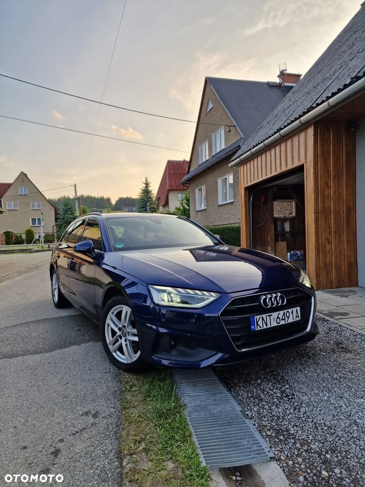 Audi A4 Avant ver-35-tdi-s-tronic - 1