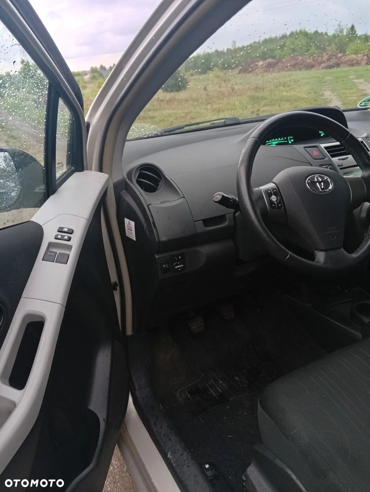 Toyota Yaris 1.33 Luna Start - 7