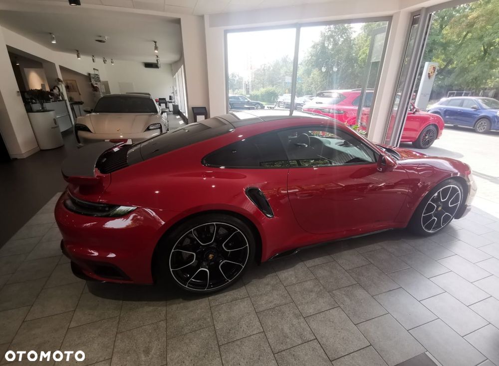 Porsche 911 Turbo S - 8