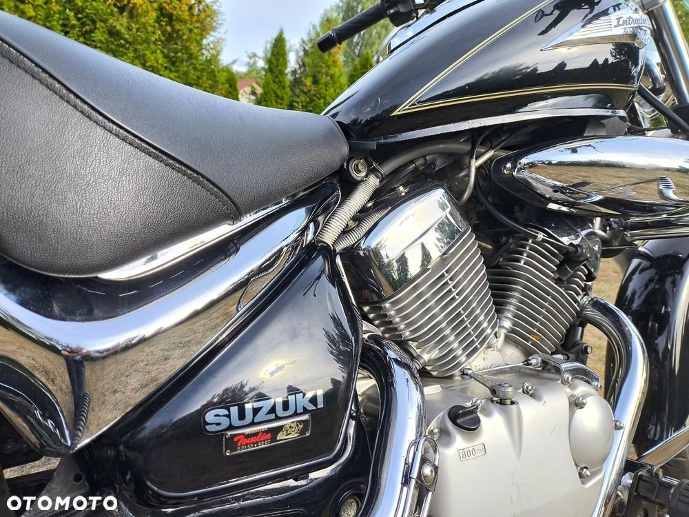 Suzuki Intruder - 5