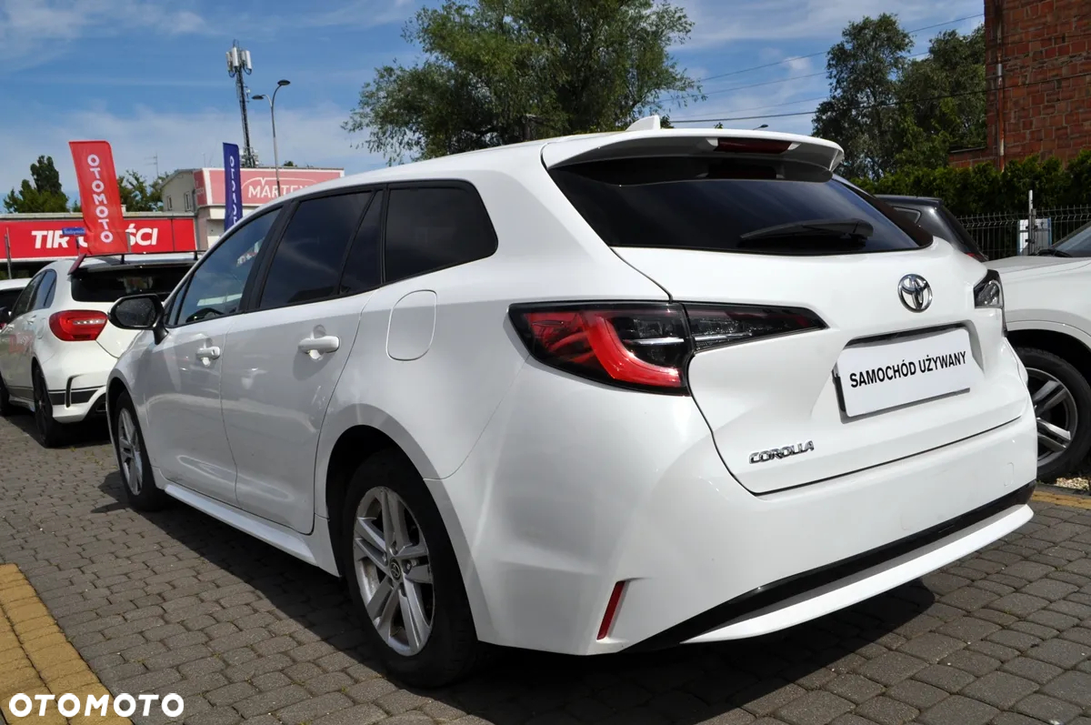 Toyota Corolla 1.2 T Active MS - 11