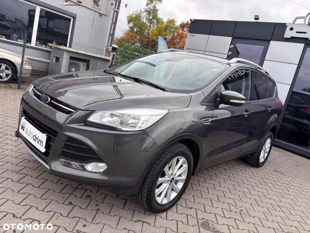 Ford Kuga 2.0 TDCi 2x4 Titanium - 3