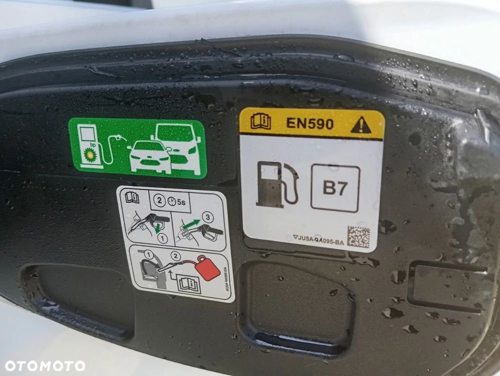 Ford TRANSIT CONNECT - 33