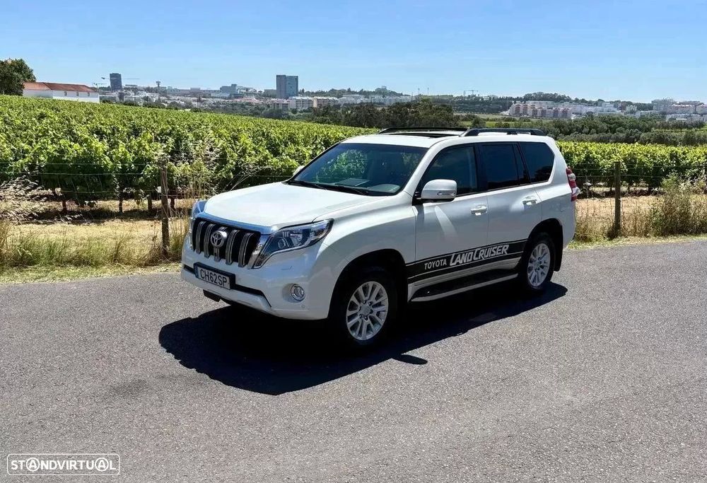 Toyota Land Cruiser 2.8 D-4D Auto Executive - 2