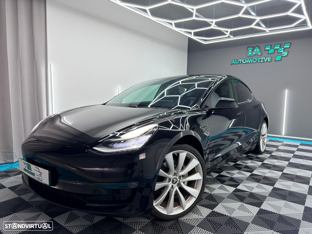 Tesla Model 3 Long-Range Dual Motor AWD
