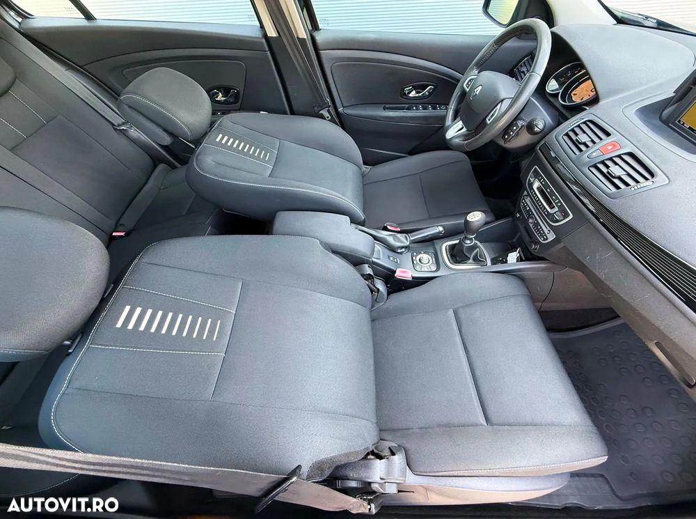 Renault Megane 1.5 dCI Privilege - 19