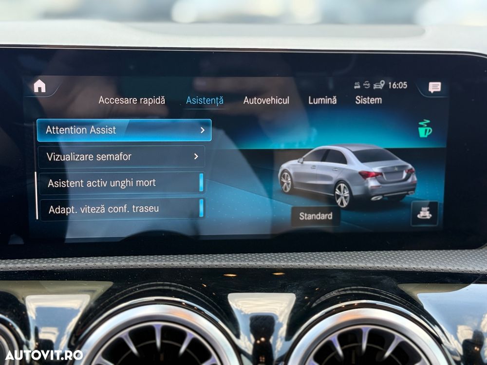 Mercedes-Benz A 200 d Sedan 8G-DCT AMG Line - 15
