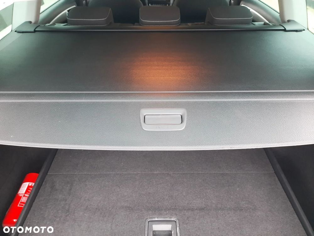 Volkswagen Golf 1.6 BlueTDI Cup - 24