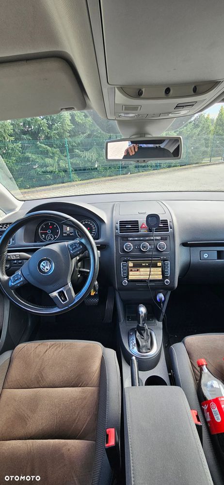 Volkswagen Touran 2.0 TDI BMT Highline DSG - 8