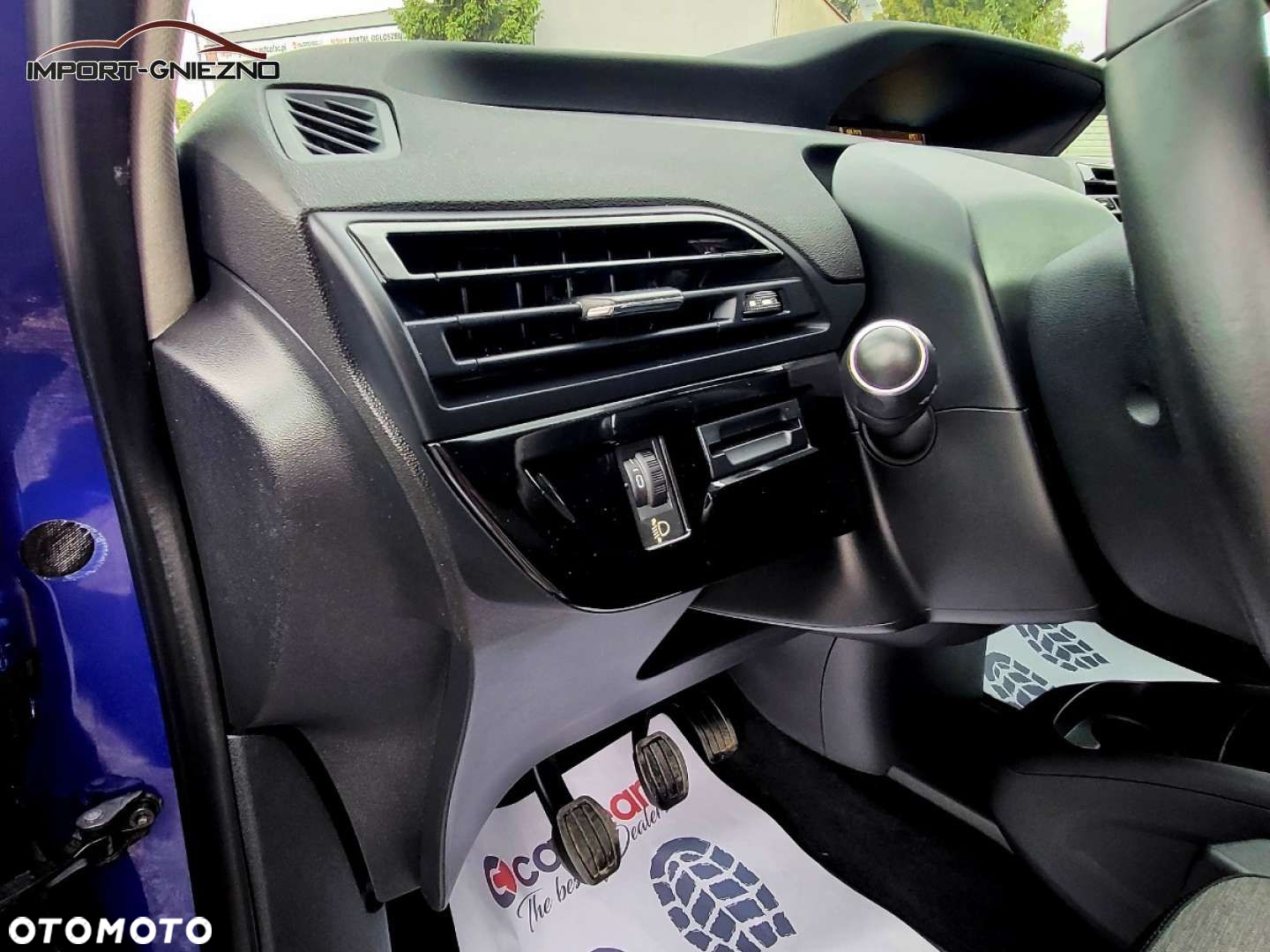 Citroën C4 Picasso - 10