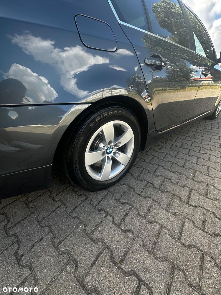 BMW Seria 5 520d - 10