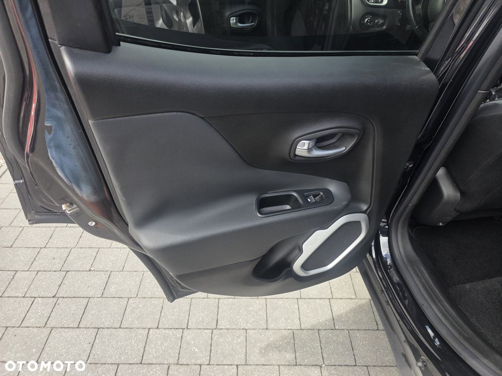 Jeep Renegade 1.4 MultiAir Limited FWD S&S - 14