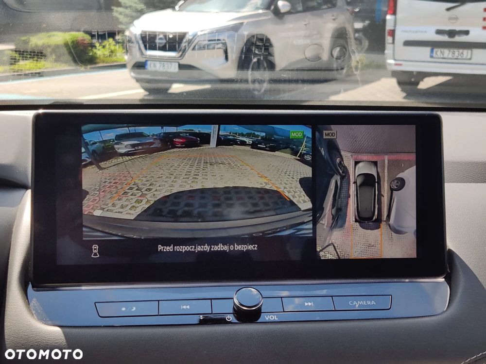 Nissan Qashqai 1.3 DIG-T mHEV N-Connecta Xtronic - 12