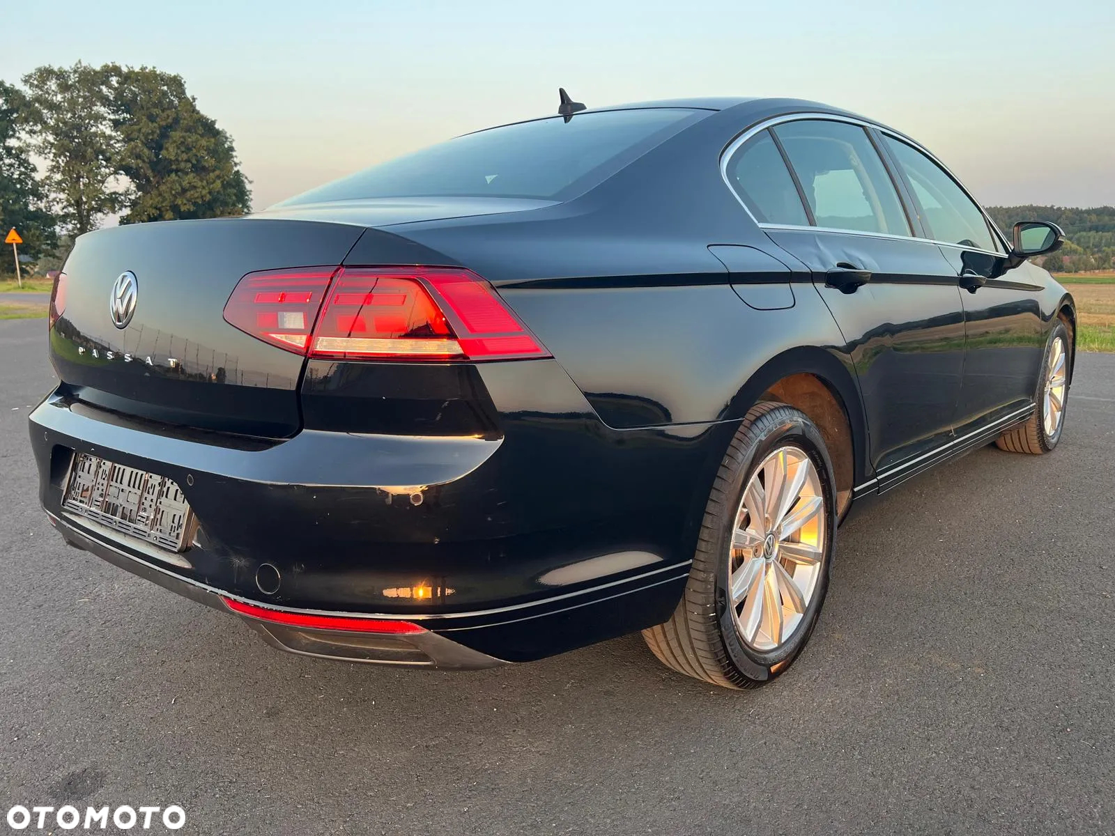 Volkswagen Passat 2.0 TDI EVO Business - 6