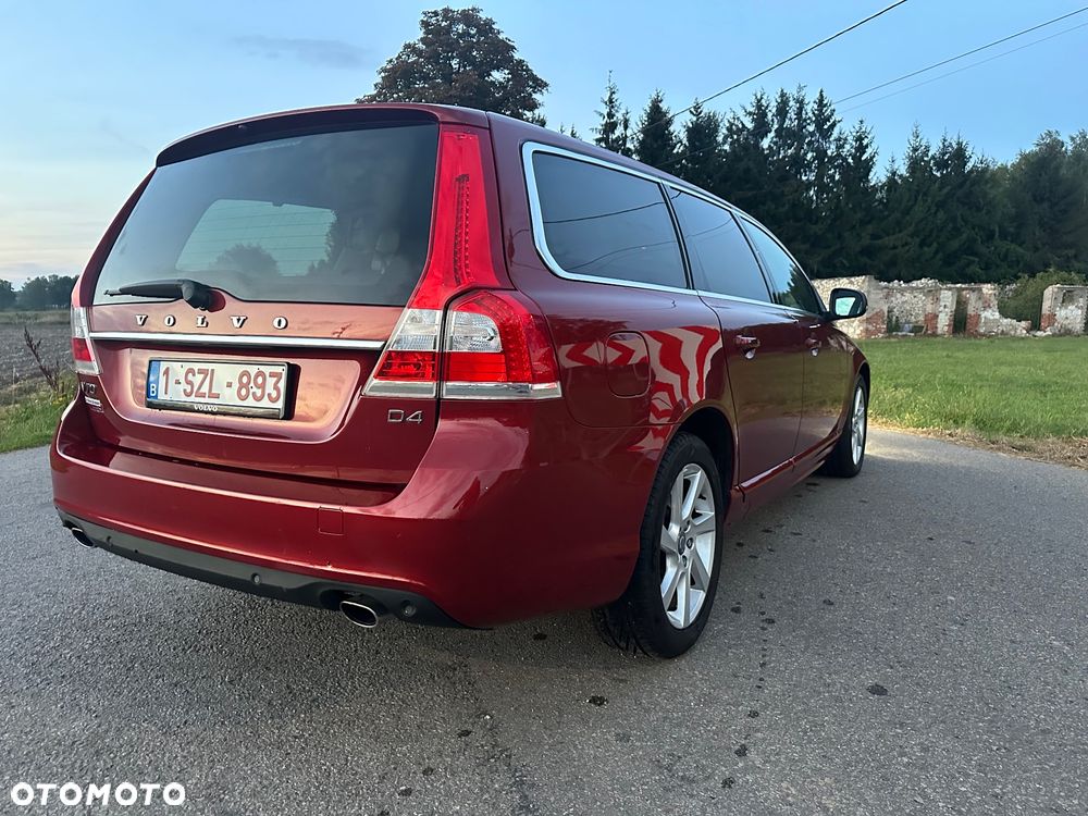 Volvo V70 D4 Drive-E Momentum - 13