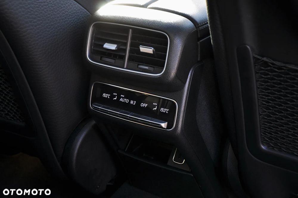 Mercedes-Benz GLS 400 d 4-Matic - 32