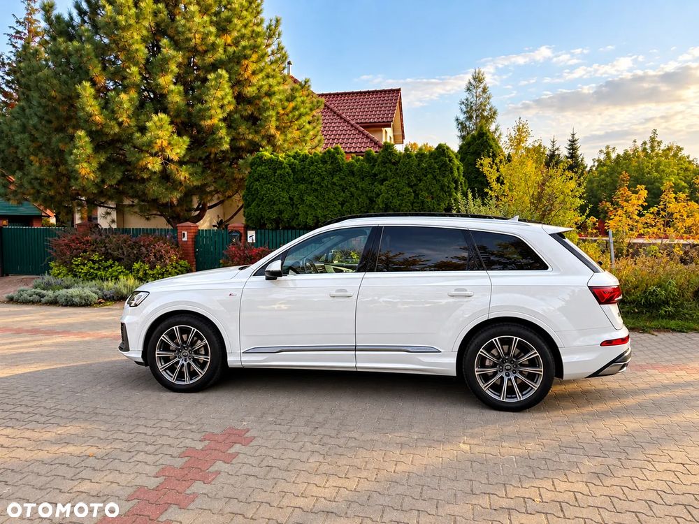 Audi Q7 2023 photo 4