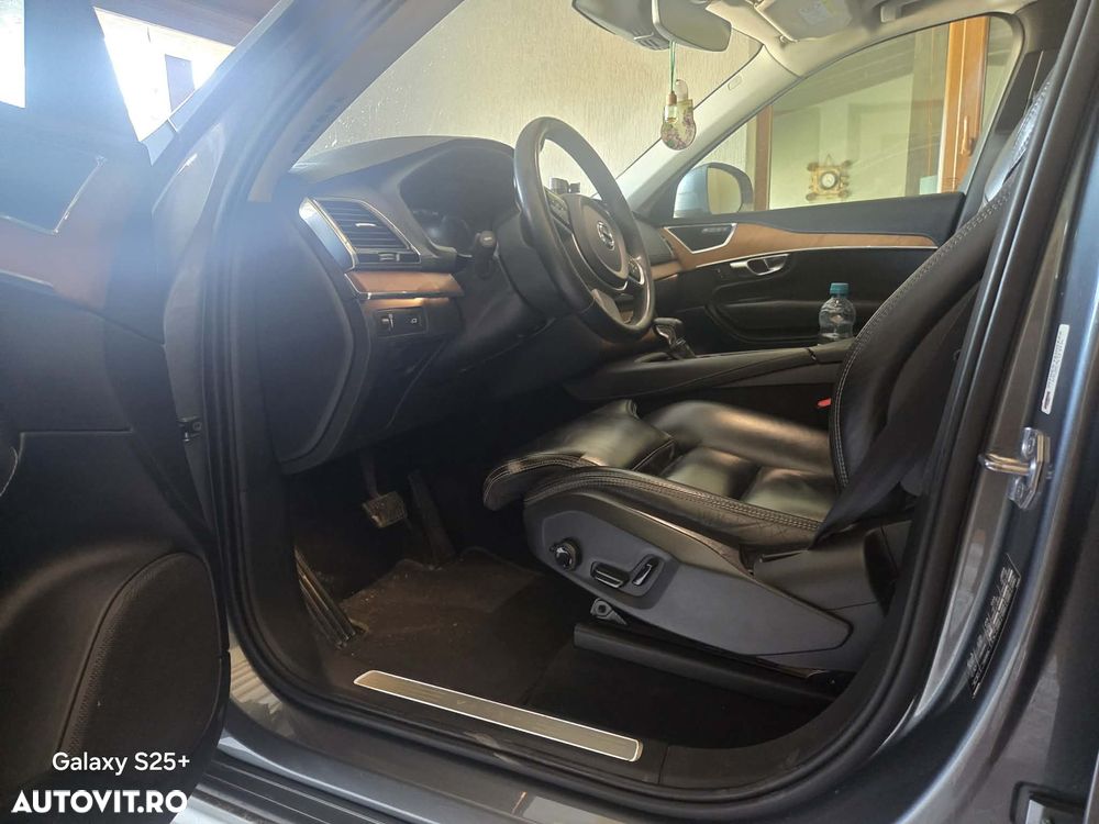 Volvo XC 90 D5 AWD Inscription - 3