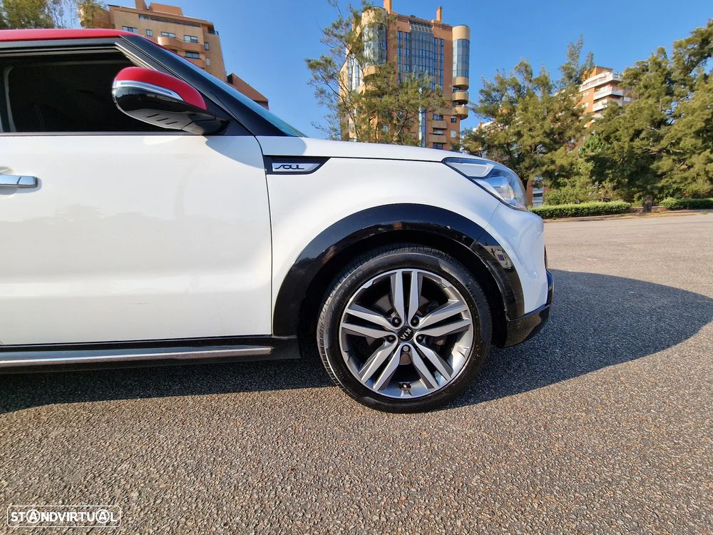 Kia Soul 1.6 CRDi TX - 23