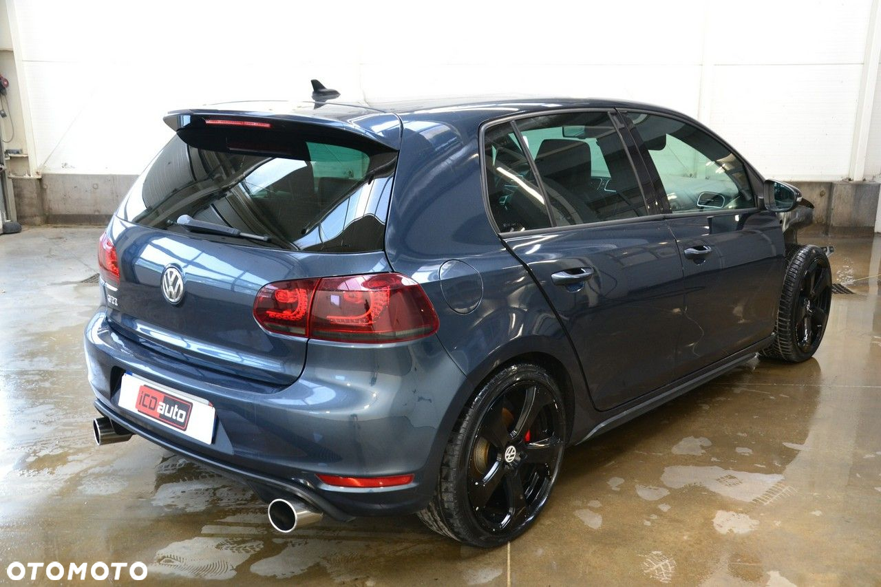 Volkswagen Golf - 7