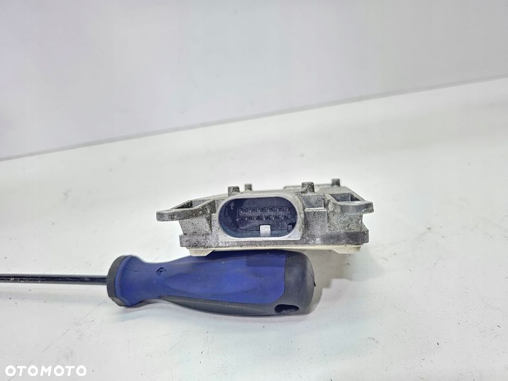 ASYSTENT PASA RUCHU MODUŁ AUDI Q7 4L 4L0907568A 4L0910568B - 4