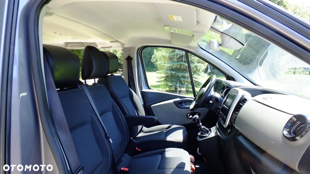 Renault Trafic - 23