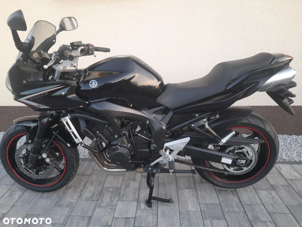 Yamaha FZ6 - 21