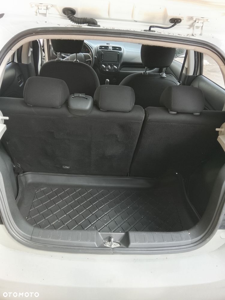 Mitsubishi Space Star - 7