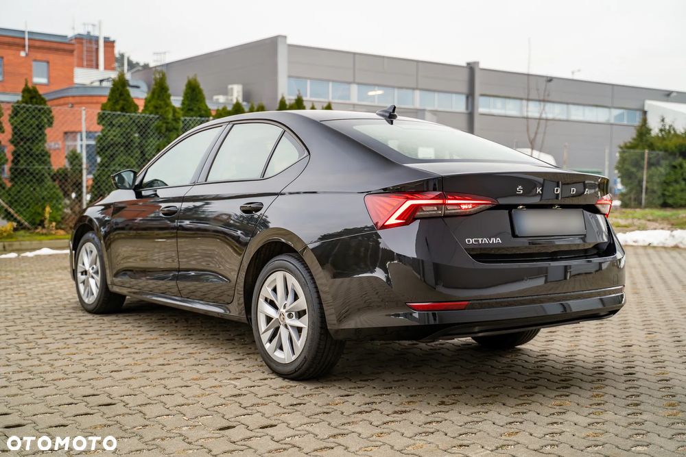 Skoda Octavia 2.0 TDI Ambition - 4