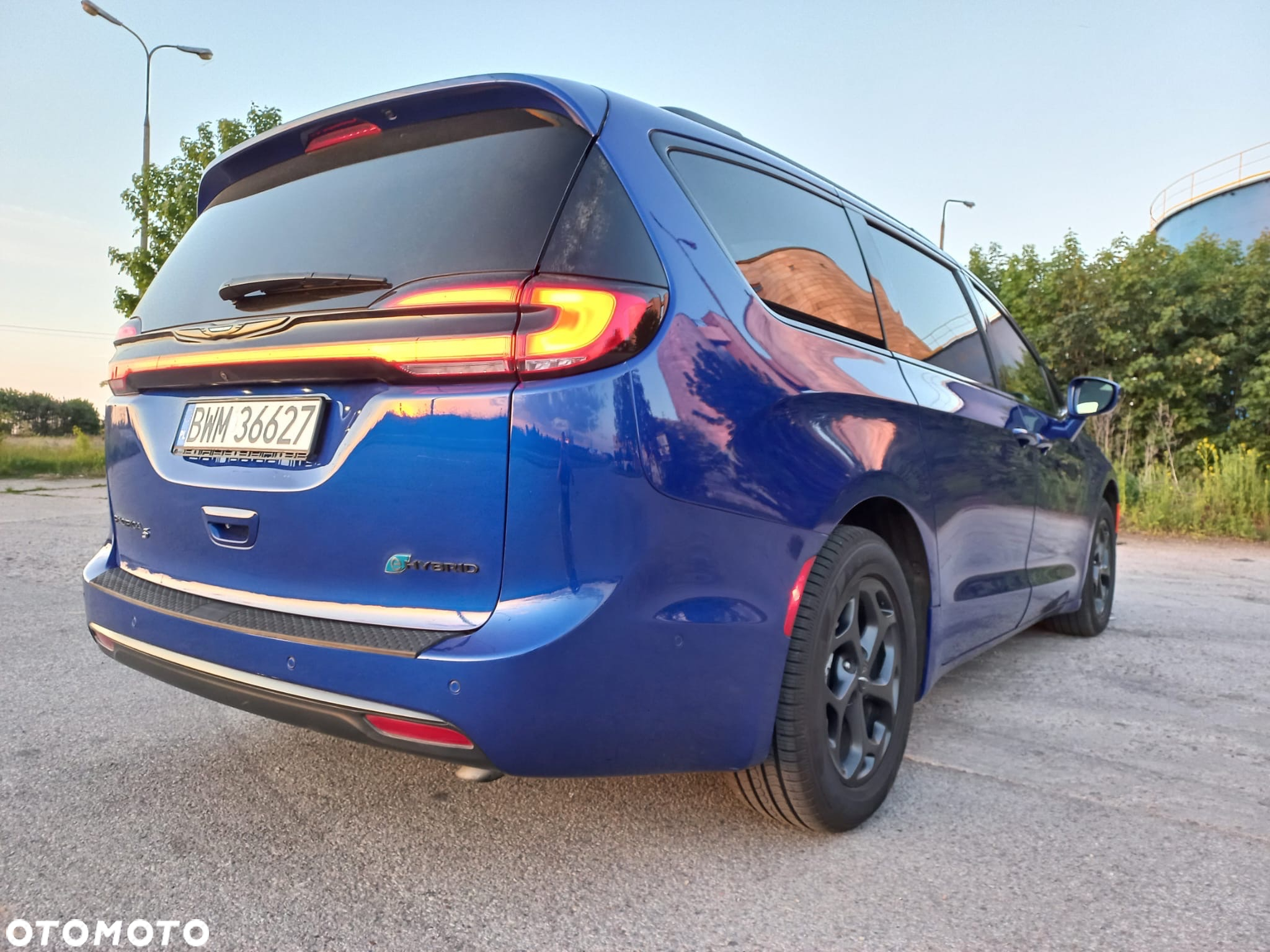 Chrysler Pacifica - 5