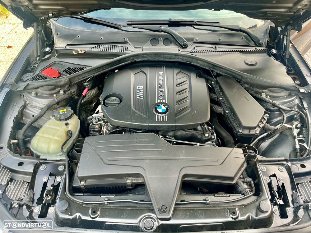 BMW 225 d Coupe Pack M Auto - 11