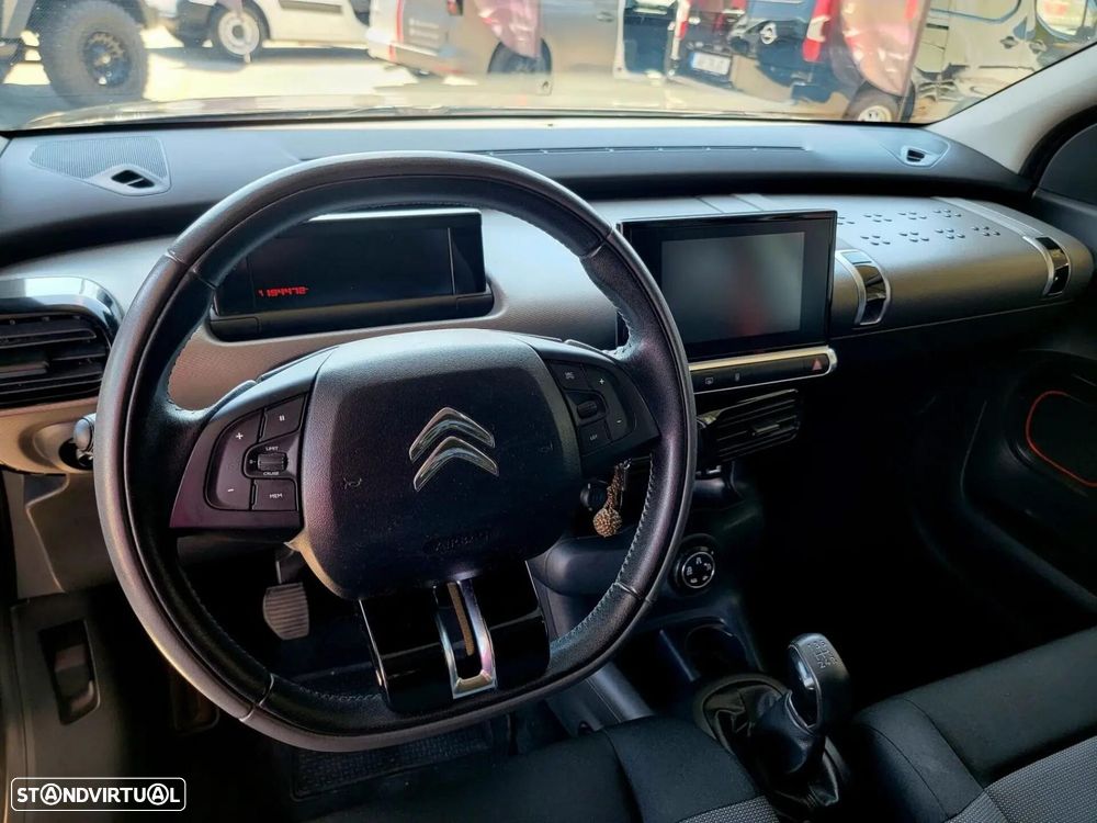 Citroën C4 Cactus - 17