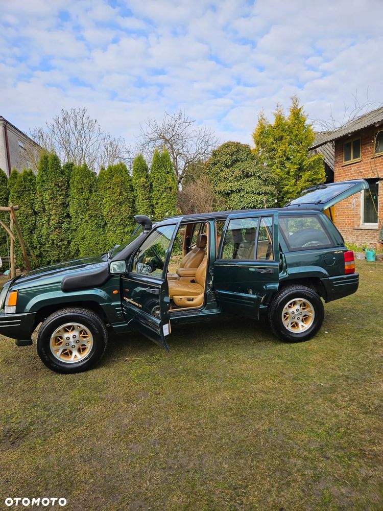 Jeep Grand Cherokee - 10