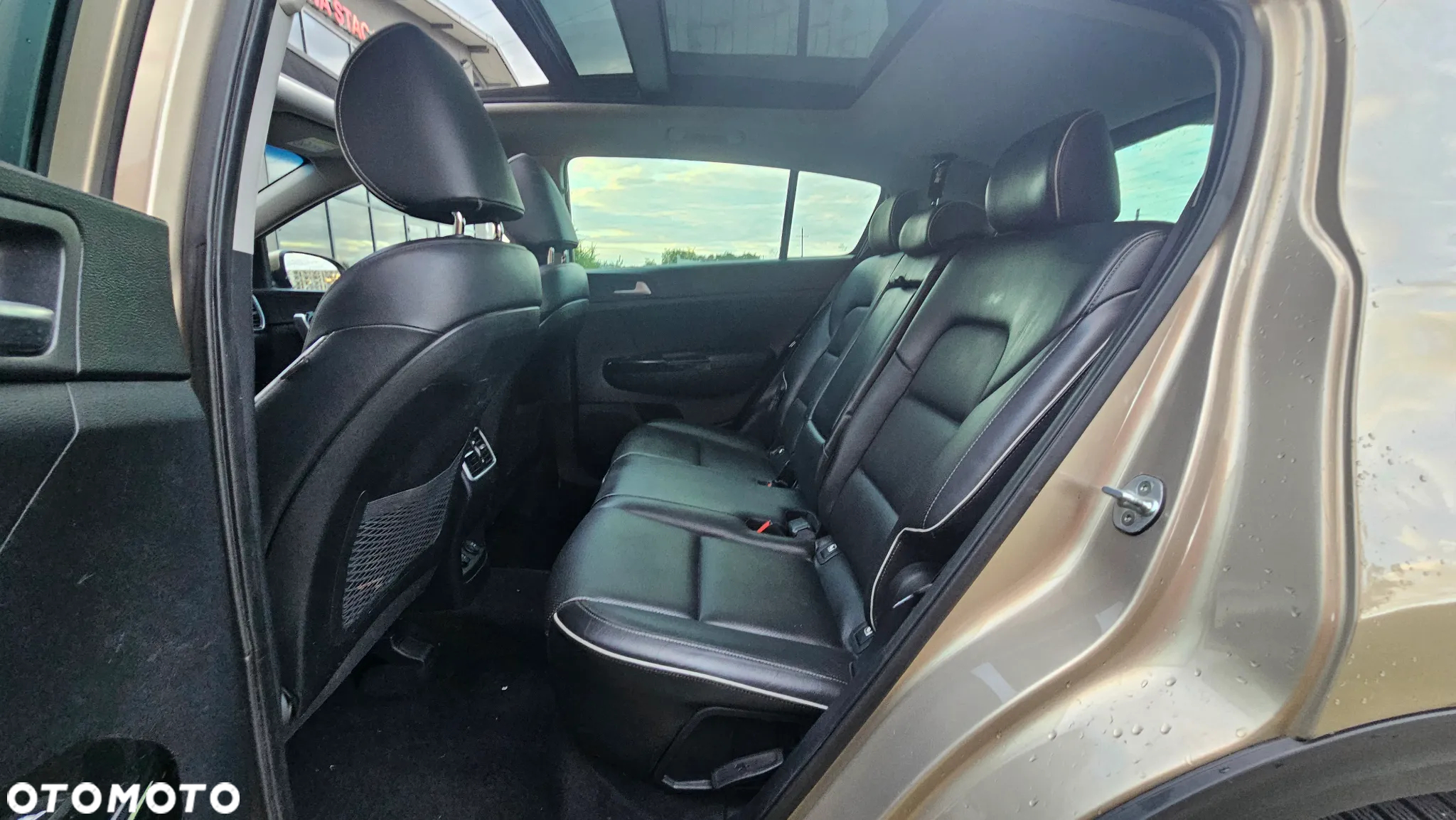 Kia Sportage 2.0 CRDI Business Line 4WD - 31